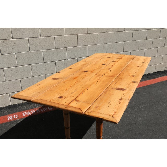19th Century French Provincial Farmhouse Pine Drop-Leaf Dining Table For Sale - Image 12 of 18