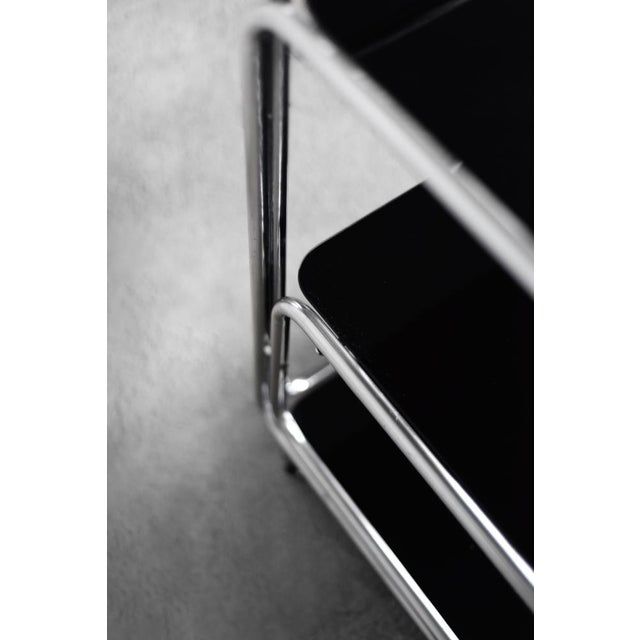 1960s Vintage Mid-Century Modern German Bauhaus Chrome & Glass Serving Trolley, 1960s For Sale - Image 5 of 18