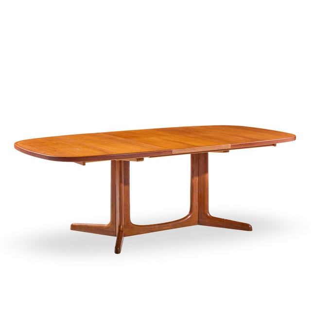 Gudme Møbelfabrik Mid Century Danish Teak Expanding Dining Table With 2 Leaves For Sale - Image 9 of 14