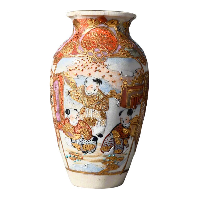 Japanese Petite Satsuma Moriage Vase For Sale