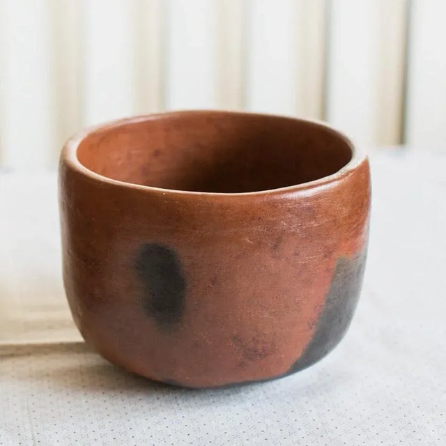 Indonesian Handmade Clay Pottery Bowls by the Indigenous Mentawei - Set of 2, Brown Tropical For Sale In San Diego - Image 6 of 6