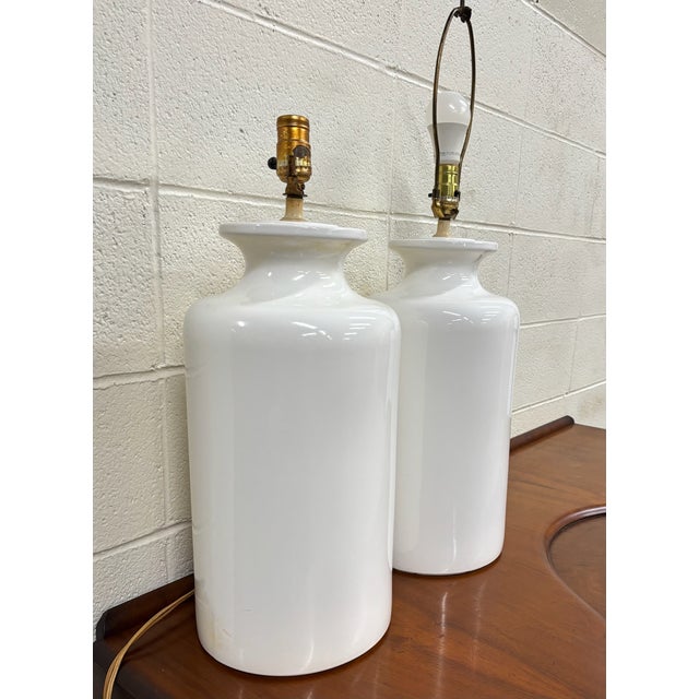 Vintage Ceramic Jar Bucket Urn Lamps, Flat White Glazed - Pair For Sale - Image 4 of 11