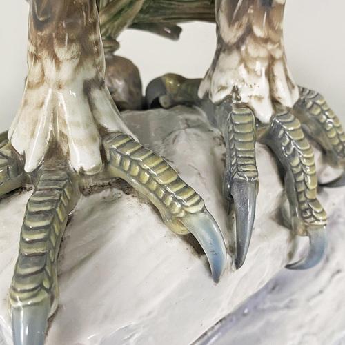 German Polychrome Porcelain Eagle Sculpture by Fritz Heidenreich, 1930s For Sale - Image 12 of 18