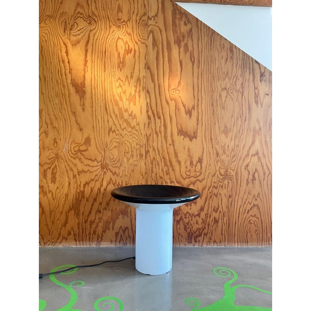 Mid-Century Modern Table Lamp in Milky Glass and Black Painted Metal, 1970 For Sale - Image 3 of 15