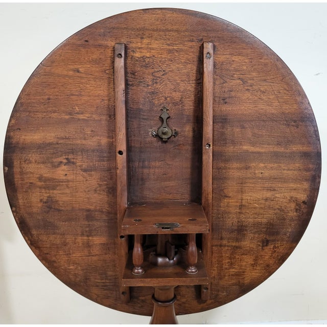 Antique English 19th C Mahogany Queen Anne Round Birdcage Tilt & Turn Top Table For Sale - Image 12 of 18