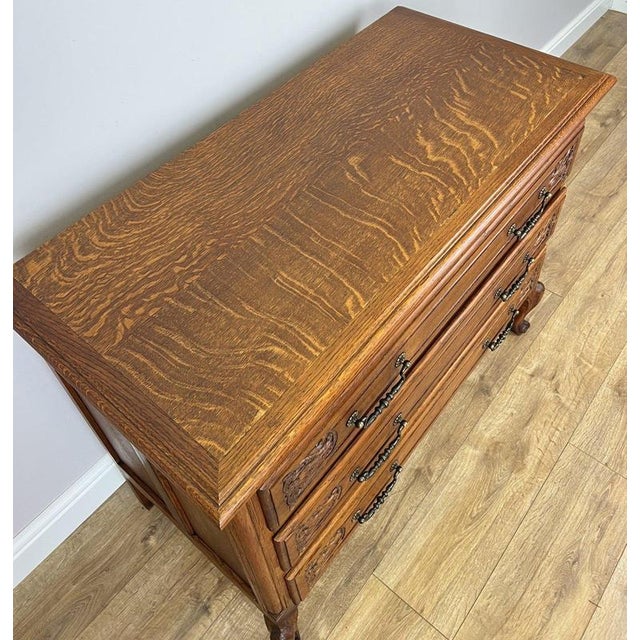 Vintage French Louis Style Oak Chest of 3 Drawers For Sale - Image 10 of 13