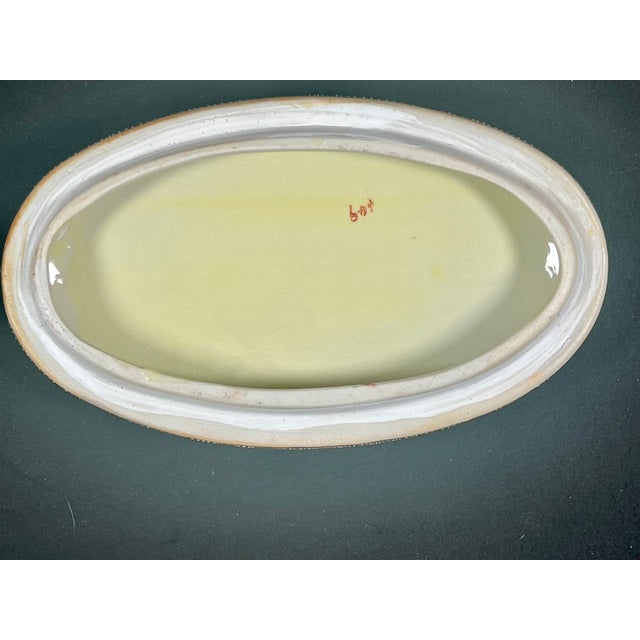 Mid 20th Century Pair of Sastuma-Style Hand-Painted Ceramic Boxes For Sale - Image 9 of 17