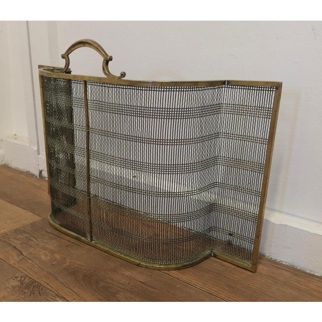 Victorian Bowed Brass Nursery Fire Guard For Sale - Image 4 of 7