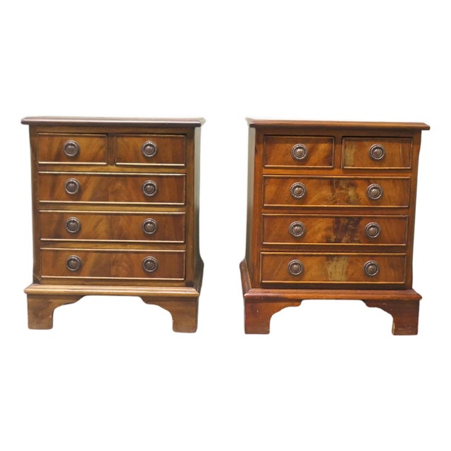 Vintage Walnut Chest of Drawers, 1960 For Sale