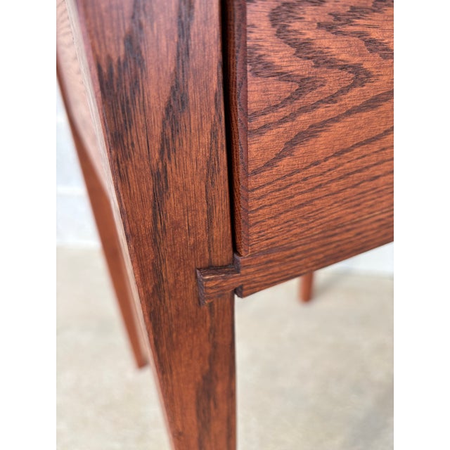 Brown Hunt Country Furniture Shaker Style Oak Single Drawer Side Table For Sale - Image 8 of 8