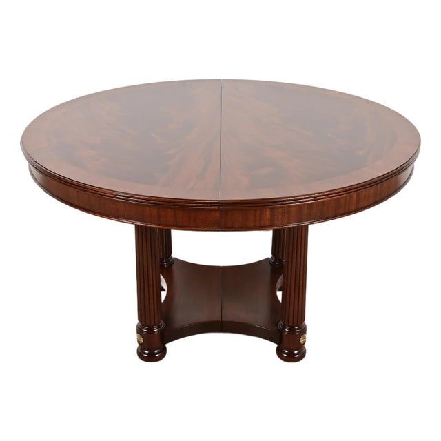 Henkel Harris Empire Banded Flame Mahogany Pedestal Extension Dining Table, Newly Refinished For Sale