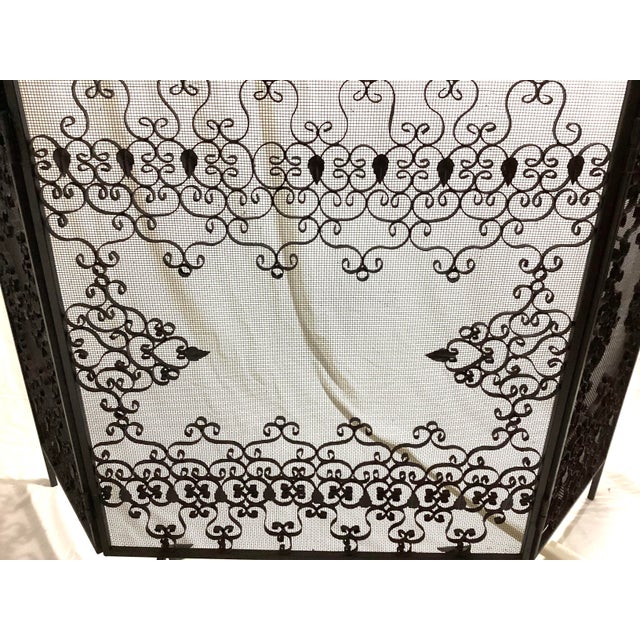 Black 1950s Black Wrought Iron 3 Panel Fireplace Screen With Scroll Work and Leaves For Sale - Image 8 of 10