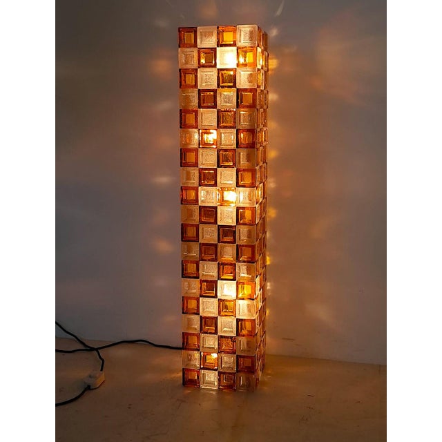 A stunning and authentic Italian floor lamp from the 1970s, made by Poliarte. This tall lamp is a real eye-catcher in any...