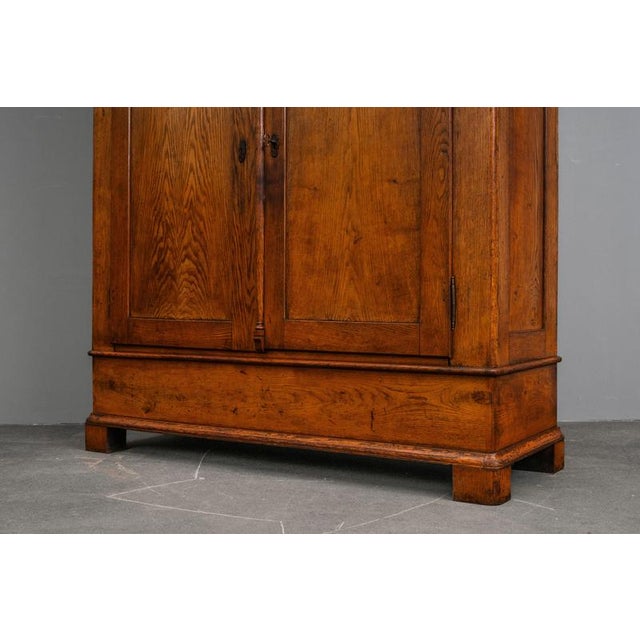 Early 19th Century Biedermeier Wardrobe in Oak For Sale - Image 13 of 18