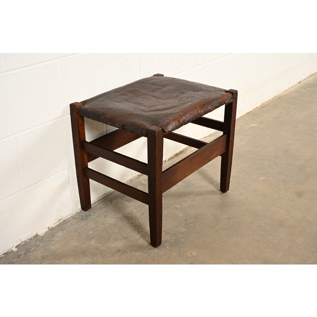 Stickley Gustav Stickley Antique Mission Oak Arts & Crafts Stool or Ottoman, Circa 1910 For Sale - Image 4 of 10