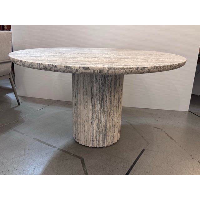 Design Plus Gallery presents the Meadow Dining Table from Universal Furniture. The Meadow Dining Table presents a...