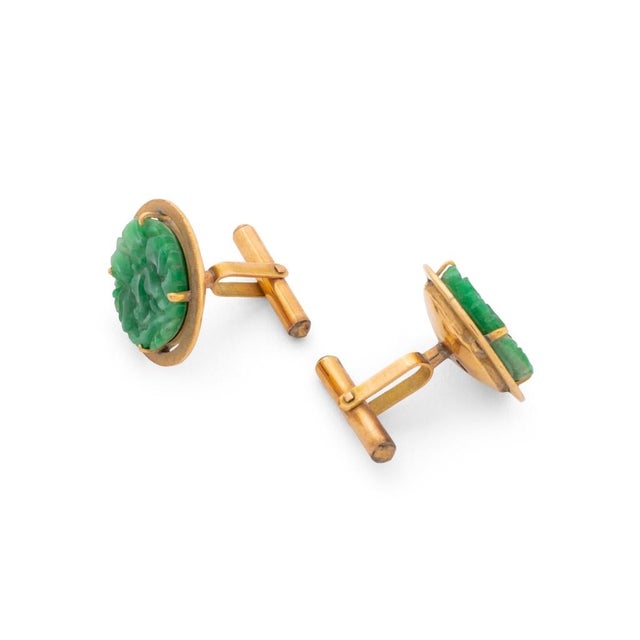 Mid 20th Century 14k Yellow Gold Apple Green Jadeite Cufflinks For Sale - Image 5 of 6
