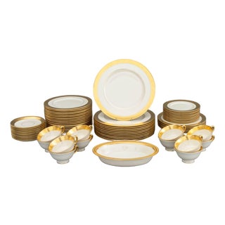 Late 20th Century Lenox "Westchester" Porcelain Service, 72 Pcs. For Sale