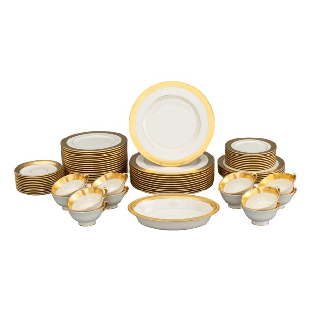 Late 20th Century Lenox "Westchester" Porcelain Service, 72 Pcs. For Sale