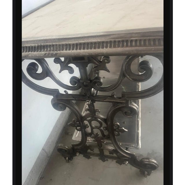 French Early 20th Century Large Wrought Iron and Marble French Pastry Table For Sale - Image 3 of 3