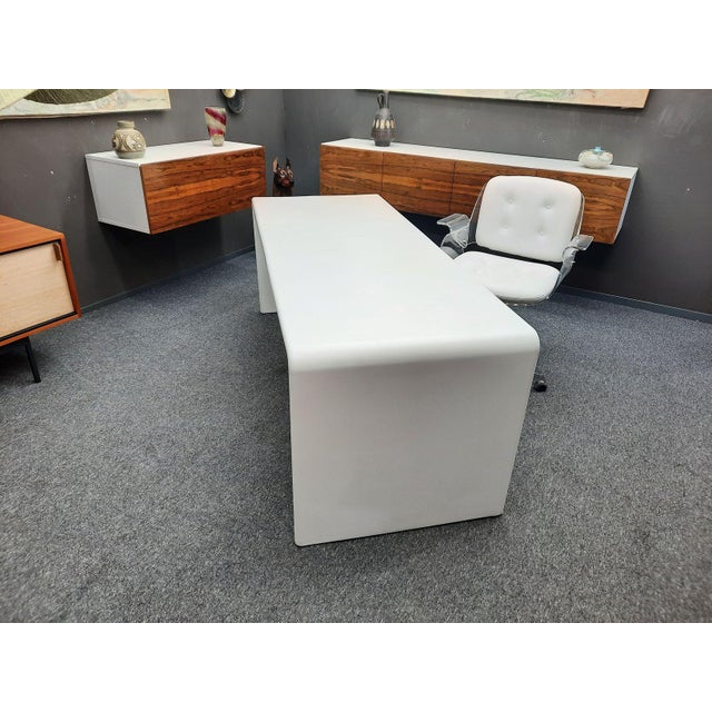 Vintage Space Age Fiberglass Desk, 1970s For Sale - Image 9 of 13