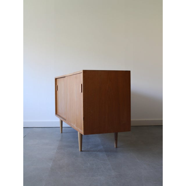 Vintage Danish Sideboard in Oak, 1960s For Sale - Image 4 of 10