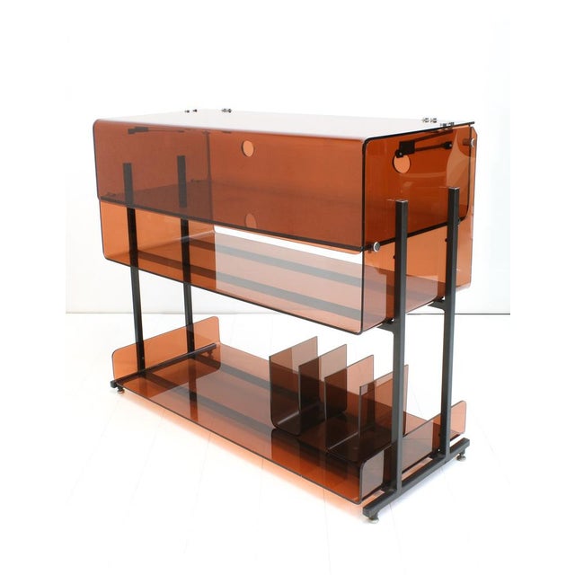 Acrylic Glass Stereo Cabinet attributed to Michel Dumas for Roche Bobois, 1970s For Sale - Image 16 of 18
