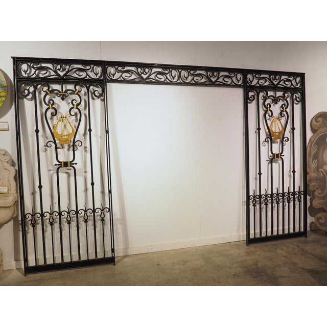 Antique French Wrought Iron Entryway Surround With Gilded Lyre Decor, C. 1920s For Sale In Dallas - Image 6 of 18