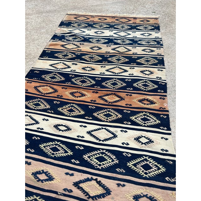 Boho Chic 1940s Embroidery Flatweave Kilim Rug 2’10x5’7 For Sale - Image 3 of 3