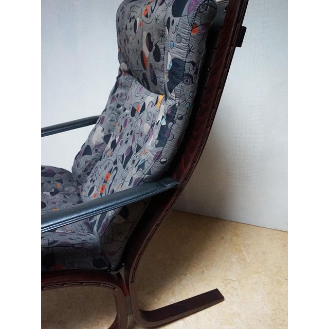 Vintage designer armchair by Norwegian designer Ingmar Relling for Westnofa in the 1970s This "Siesta" lounge chair from...