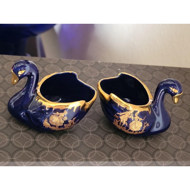 Limogenes, Royal Blue and 22 K Gold Miniature Pair of Decorative Swans For Sale - Image 10 of 12