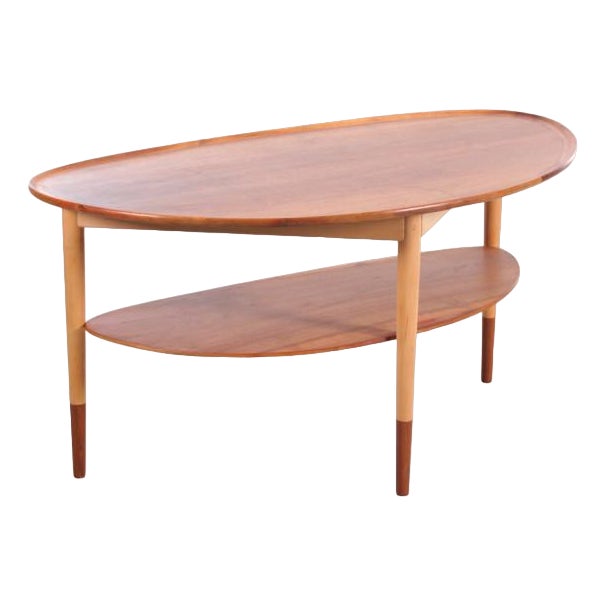 Mid-Century Modern Scandinavian Coffeee Table or Side Table in Walnut, 1960s For Sale