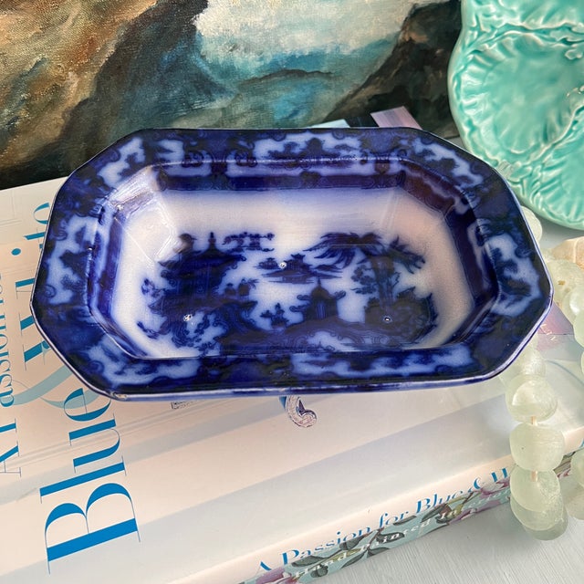 Antique Flow Blue Octagonal Rimmed Bowl For Sale - Image 4 of 16