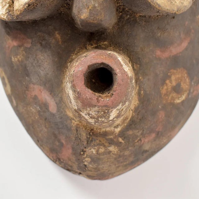 African Early 20th Century Bembe Alunga Mask For Sale - Image 3 of 13