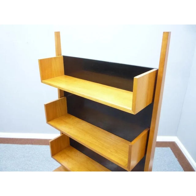 Wood Standing Shelf in Cherry by Heinz Vetter for Wilhelm Renz, 1950s For Sale - Image 7 of 10