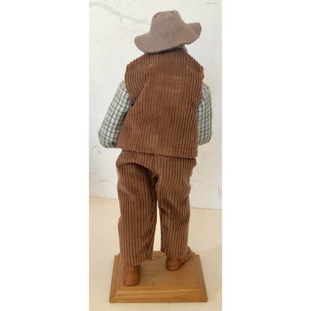 Aix De Provence Santons Richard Clay Sculpture of a Grape Harvester and His Ladder For Sale - Image 4 of 8