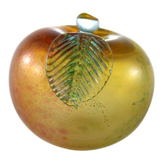 Vintage 1970s Seguso Murano Gold Art Glass Apple For Sale