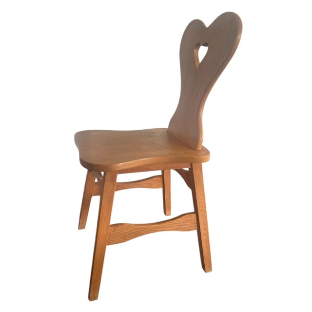 1970s Set of 6 Vintage Mid-Century Tyrolean Style Pine Heart-Back Dining Chairs For Sale - Image 5 of 8
