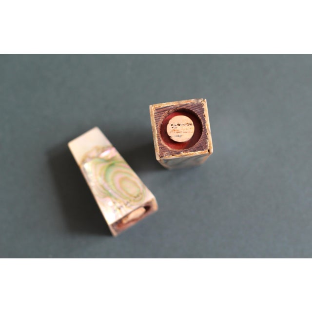 1970s 1970s Coastal Mother of Pearl Souvenir Salt and Pepper Shakers From Las Vegas For Sale - Image 5 of 6