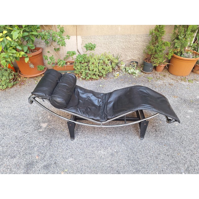 Model LC4 Chaise Lounge by Le Corbusier, 1990s For Sale - Image 9 of 9