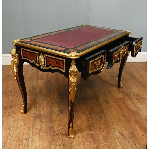 Napoleon III Writing Table in Wood For Sale - Image 11 of 16