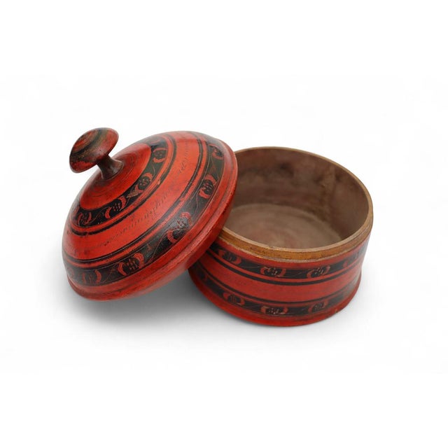 Wooden Lacquerware Spice Box, 1950s For Sale - Image 3 of 11