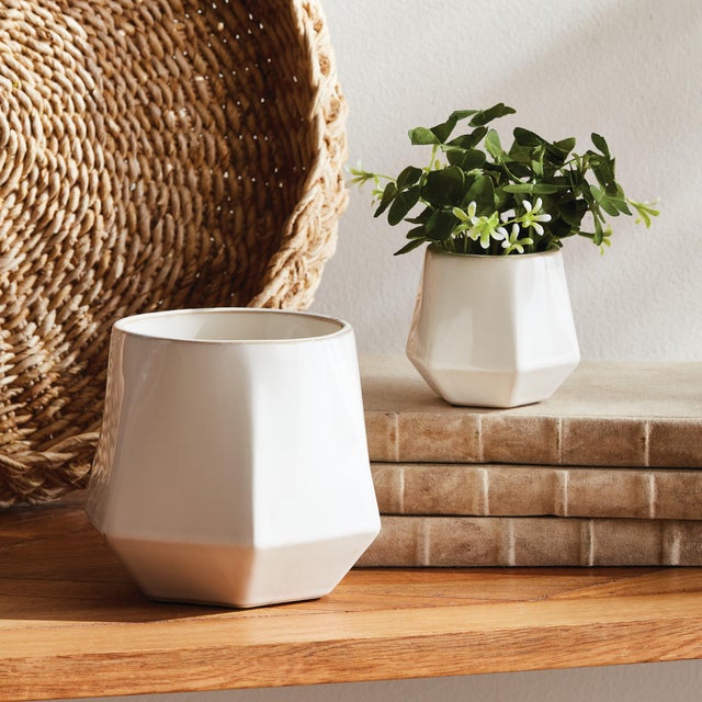 Early 21st Century Apex Pots, Set Of 2 For Sale - Image 5 of 5