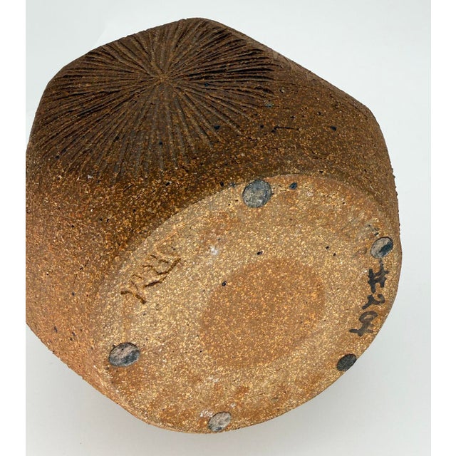 Robert Maxwell Mid-Century Sunburst Stoneware Bud Vase, 1960s For Sale - Image 9 of 10