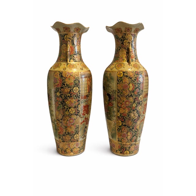 Ceramic Pair of 24” Chinese Export Chinoiserie Porcelain Vases With Ruffled Edge & Gilt Animal-Form Handles – Late 20th Century For Sale - Image 7 of 11