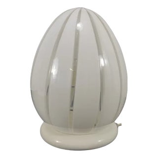 Small White Table Lamp in Murano Glass, 1960s For Sale