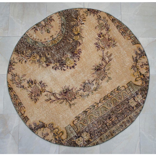 2020s Hand Knotted Round Turkish Rug Upcycled Vintage Circle Area Rug 4'9" X 4'9" For Sale - Image 5 of 13