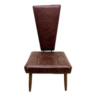 Vintage MCM Pearl Wick – Brown Faux Leather Valet Dressing Chair For Sale