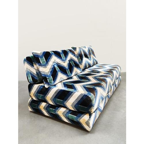 Vintage Daybed with Geometric Pattern, 1970s For Sale - Image 11 of 11