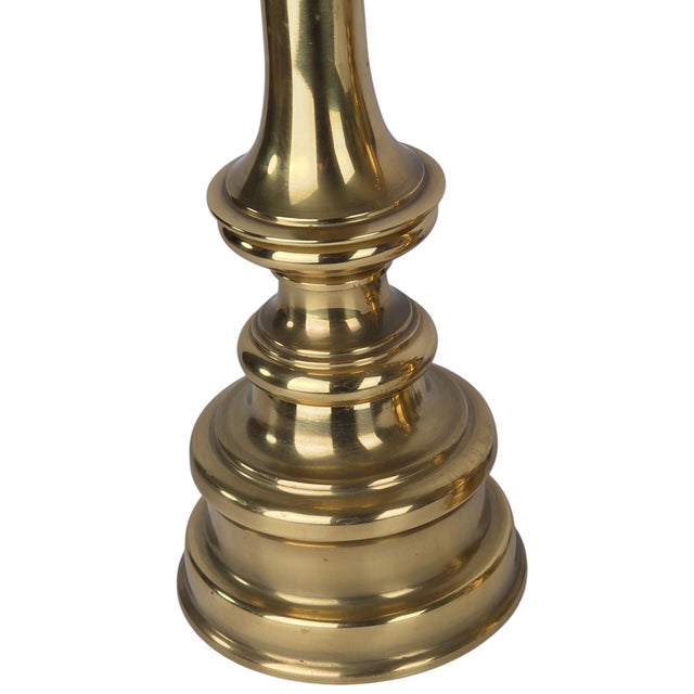 1970s Stiffel Brass Baluster Table Lamps - Hollywood Regency - MCM - A Pair For Sale - Image 5 of 17